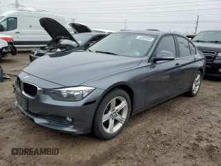 2014 BMW 3 Series 320i xDrive with VIN WBA3C3C5XEP661558, listed as a Copart auction lot 43089585 with 80,662 mi miles and Salvage Title. Bid and sale history available at carsss.com. Image 1.