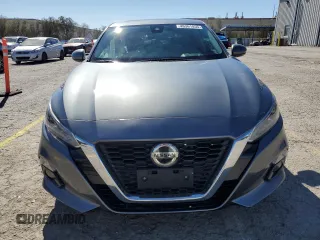 2019 Nissan Altima 2.5 SV with VIN 1N4BL4DV0KC118568, listed as a Copart auction lot 46361455 with 71,371 mi miles and Salvage Title. Bid and sale history available at carsss.com. Image 5.
