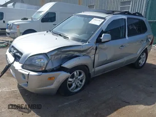 2008 Hyundai Tucson SE with VIN KM8JN72D68U844736, listed as a IAAI auction lot 41823363 with 1 mi miles. Bid and sale history available at carsss.com. Image 17.