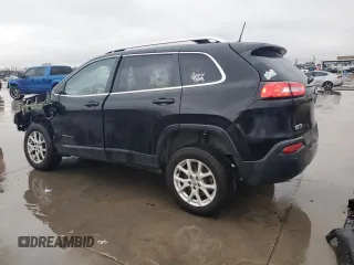 2017 Jeep Cherokee Latitude with VIN 1C4PJLCS6HW641690, listed as a Copart auction lot 44922935 with 143,024 mi miles and Salvage Title. Bid and sale history available at carsss.com. Image 2.