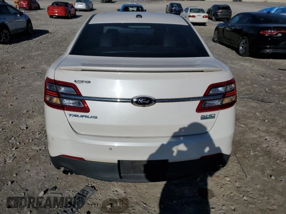 2013 Ford Taurus SHO z VIN 1FAHP2KT1DG211566, wystawiony jako Copart lot #82433574 z przebiegiem 157 649 mil mil oraz Szkoda całkowita • Salvage title. Historia ofert i sprzedaży dostępna na DreamBid. Obrazek 6.