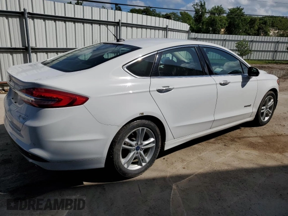2018 Ford Fusion SE z VIN 3FA6P0LU0JR171651, wystawiony jako Copart lot #58311204 z przebiegiem 124 785 mil mil oraz Czysty tytuł • Clean title. Historia ofert i sprzedaży dostępna na DreamBid. Obrazek 3.
