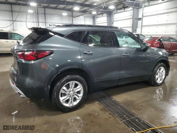 2019 Chevrolet Blazer with VIN 3GNKBGRS0KS698161, listed as a Copart auction lot 83358324 with 43,438 mi miles and Salvage Title. Bid and sale history available at carsss.com. Image 3.