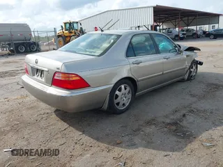 2002 Acura RL with VIN JH4KA96582C011728, listed as a IAAI auction lot 41938429 with 1 mi miles. Bid and sale history available at carsss.com. Image 4.