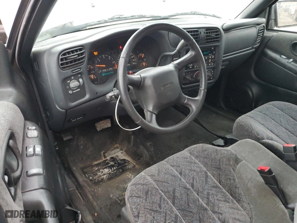 2002 GMC Sonoma SLS with VIN 1GTCS19W528206102, listed as a Copart auction lot 80454554 with 86,511 mi miles and Salvage Title. Bid and sale history available at carsss.com. Image 8.