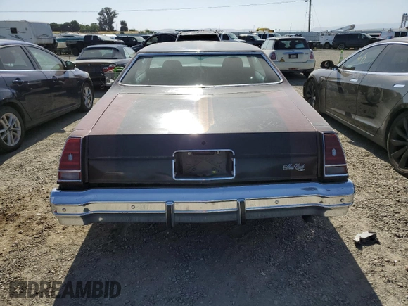 1976 Chevrolet Monte Carlo z VIN 1H57L6Z427472, wystawiony jako Copart lot #58806805 z przebiegiem 88 259 mil mil oraz Czysty tytuł • Clean title. Historia ofert i sprzedaży dostępna na DreamBid. Obrazek 6.