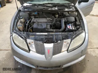 2004 Pontiac Sunfire SL with VIN 3G2JB52F34S154055, listed as a Copart auction lot 81765584 with 169,676 mi miles and Clean Title. Bid and sale history available at carsss.com. Image 11.