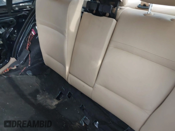 2009 BMW 3 Series 335i с VIN WBAPM77589NL87634, выставлен на аукционе IAAI как лот 42561950 с пробегом Не указан миль и . История ставок и продаж доступна на DreamBid. Изображение 8.