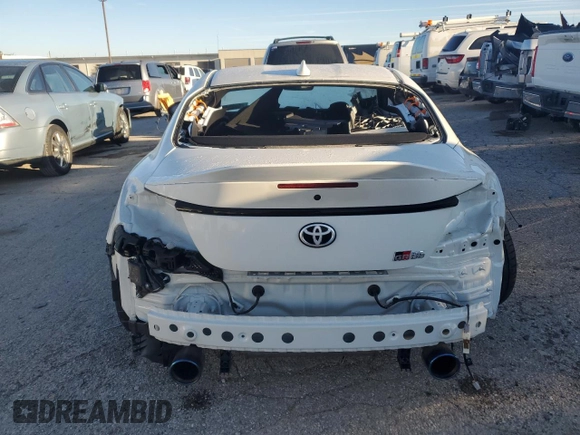 2023 Toyota GR86 Premium with VIN JF1ZNBE18P9752644, listed as a Copart auction lot 74026414 with 10,181 mi miles and Salvage Title. Bid and sale history available at carsss.com. Image 6.