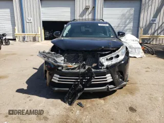 2019 Toyota Highlander LE z VIN 5TDZZRFH5KS360833, wystawiony jako Copart lot #52338595 z przebiegiem 34 386 mil mil oraz Szkoda całkowita • Salvage title. Historia ofert i sprzedaży dostępna na DreamBid. Obrazek 5.