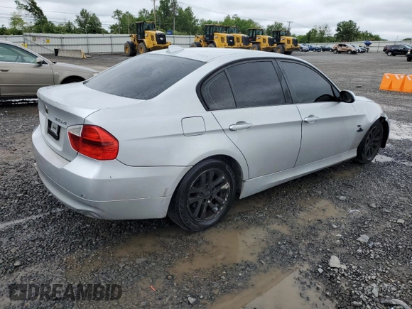 2006 BMW 3 Series 325xi with VIN WBAVD135X6KV00720, listed as a Copart auction lot 58437145 with 148,343 mi miles and Salvage title. Bid and sale history available at DreamBid. Image 3.
