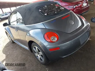 2006 Volkswagen Beetle with VIN 3VWRF31Y56M327282, listed as a IAAI auction lot 42359912 with 77,294 mi miles and . Bid and sale history available at DreamBid. Image 3.