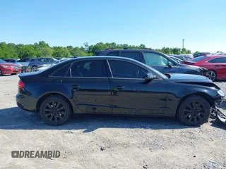 2013 Audi A4 Premium с VIN WAUDFAFL5DA158032, выставлен на аукционе IAAI как лот 42394021 с пробегом 114 049 миль миль и . История ставок и продаж доступна на DreamBid. Изображение 13.