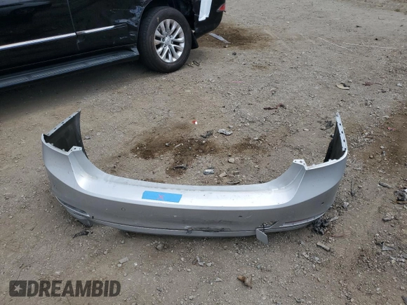 2015 BMW 3 Series 328i с VIN WBA3A5G52FNS89254, выставлен на аукционе Copart как лот 56765135 с пробегом 102 568 миль миль и Списание • Salvage title. История ставок и продаж доступна на DreamBid. Изображение 12.