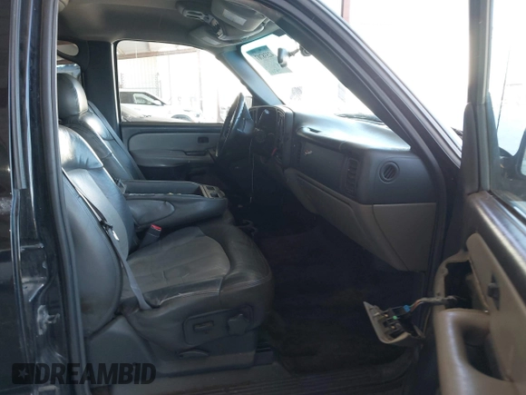 2002 Chevrolet Tahoe LS with VIN 1GNEC13V42J188049, listed as a IAAI auction lot 42538707 with 287,452 mi miles and . Bid and sale history available at DreamBid. Image 5.