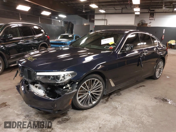 2019 BMW 5 Series 540i xDrive z VIN WBAJE7C53KWW29884, wystawiony jako IAAI lot #42020658 z przebiegiem 68 389 mil mil oraz . Historia ofert i sprzedaży dostępna na DreamBid. Obrazek 17.