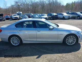 2014 BMW 5 Series 528i xDrive with VIN WBA5A7C58ED617131, listed as a IAAI auction lot 41749651 with 117,954 mi miles and . Bid and sale history available at DreamBid. Image 13.