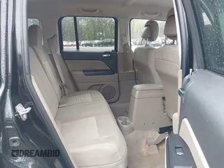 2014 Jeep Patriot Latitude with VIN 1C4NJPFA4ED650283, listed as a IAAI auction lot 41918256 with 160,598 mi miles and . Bid and sale history available at carsss.com. Image 8.