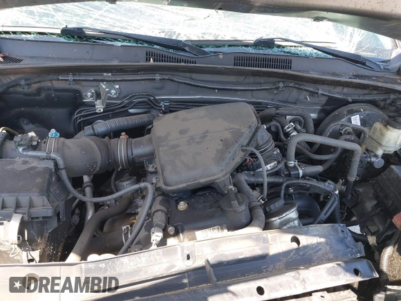 2018 Toyota Tacoma SR with VIN 5TFAX5GN2JX103685, listed as a IAAI auction lot 42392032 with 138,678 mi miles and . Bid and sale history available at DreamBid. Image 10.