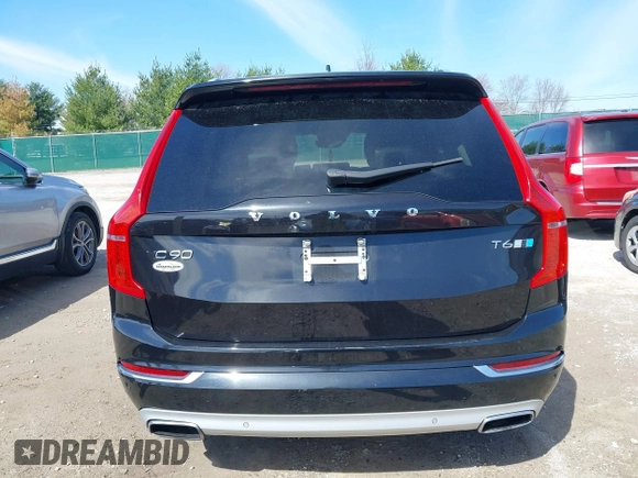 2016 Volvo XC90 T6 Inscription with VIN YV4A22PL6G1064524, listed as a IAAI auction lot 41795921 with 111,483 mi miles. Bid and sale history available at carsss.com. Image 16.