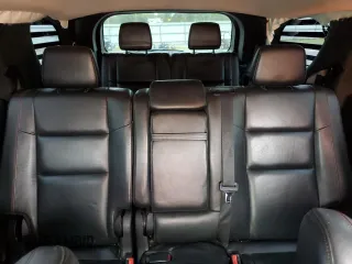 2018 Dodge Durango GT z VIN 1C4RDJDG6JC385413, wystawiony jako Copart lot #57707885 z przebiegiem 122 020 mil mil oraz Szkoda całkowita • Salvage title. Historia ofert i sprzedaży dostępna na DreamBid. Obrazek 10.