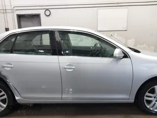 2007 Volkswagen Jetta 2.5 с VIN 3VWDF71K47M018384, выставлен на аукционе IAAI как лот 41400272 с пробегом 103 582 миль миль и . История ставок и продаж доступна на DreamBid. Изображение 13.