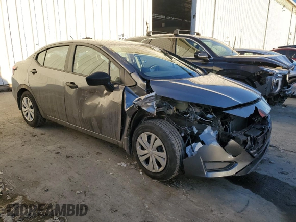 2023 Nissan Versa S z VIN 3N1CN8DV4PL872667, wystawiony jako Copart lot #87870005 z przebiegiem 17 702 mil mil oraz Szkoda całkowita • Salvage title. Historia ofert i sprzedaży dostępna na DreamBid. Obrazek 4.