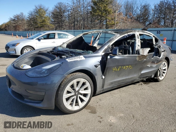 2022 Tesla Model 3 with VIN 5YJ3E1EA7NF335948, listed as a Copart auction lot 46820795 with Not Provided miles and Salvage Title. Bid and sale history available at DreamBid. Image 1.