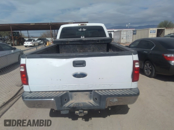 2008 Ford Super Duty F-250 SRW XL with VIN 1FTSX21538EE24913, listed as a IAAI auction lot 41279613 with 288,360 mi miles. Bid and sale history available at carsss.com. Image 16.