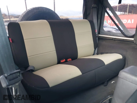2001 Jeep Wrangler Sport with VIN 1J4FA49S41P308407, listed as a IAAI auction lot 41772240 with 139,461 mi miles. Bid and sale history available at carsss.com. Image 8.