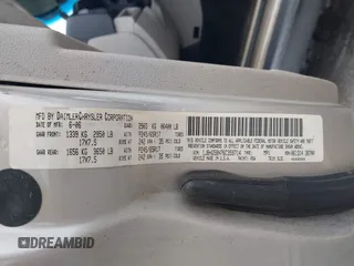 2006 Jeep Commander Limited с VIN 1J8HG58N76C359714, выставлен на аукционе IAAI как лот 42623888 с пробегом 132 101 миль миль и . История ставок и продаж доступна на DreamBid. Изображение 9.