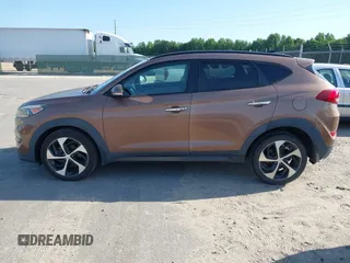 2016 Hyundai Tucson Limited z VIN KM8J33A20GU058654, wystawiony jako IAAI lot #42315680 z przebiegiem 143 866 mil mil oraz . Historia ofert i sprzedaży dostępna na DreamBid. Obrazek 15.