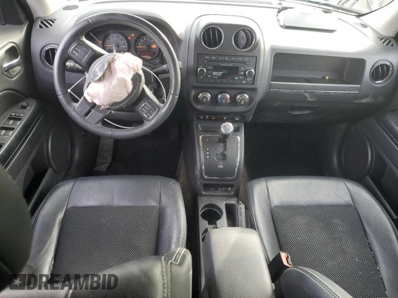 2017 Jeep Patriot Sport SE z VIN 1C4NJRBB3HD107313, wystawiony jako Copart lot #51709785 z przebiegiem 115 268 mil mil oraz Szkoda całkowita • Salvage title. Historia ofert i sprzedaży dostępna na DreamBid. Obrazek 8.