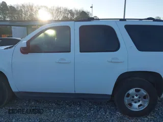 2012 Chevrolet Tahoe LT with VIN 1GNSCBE02CR101410, listed as a IAAI auction lot 41842749 with 176,903 mi miles and . Bid and sale history available at DreamBid. Image 14.
