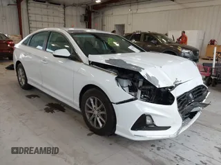 2019 Hyundai Sonata SE with VIN 5NPE24AF8KH790003, listed as a IAAI auction lot 41353854 with 84,442 mi miles and . Bid and sale history available at carsss.com. Image 1.