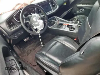 2017 Dodge Challenger R/T Plus с VIN 2C3CDZBTXHH616944, выставлен на аукционе Copart как лот 58760925 с пробегом Не указан миль и Списание • Salvage title. История ставок и продаж доступна на DreamBid. Изображение 8.