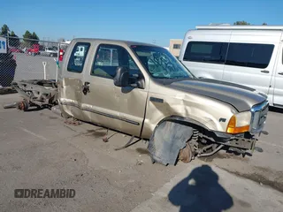 2000 Ford F-250 XL with VIN 1FTNX20S1YEB50213, listed as a IAAI auction lot 41343078 with 90,375 mi miles and . Bid and sale history available at DreamBid. Image 1.
