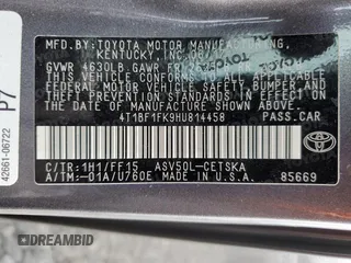 2017 Toyota Camry XLE z VIN 4T1BF1FK9HU814458, wystawiony jako Copart lot #59431165 z przebiegiem 227 269 mil mil oraz Szkoda całkowita • Salvage title. Historia ofert i sprzedaży dostępna na DreamBid. Obrazek 12.