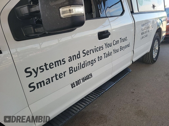 2020 Ford F-150 with VIN 1FTFX1C49LKD53369, listed as a IAAI auction lot 42725370 with 187,970 mi miles and . Bid and sale history available at DreamBid. Image 3.