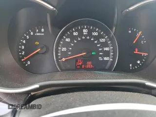 2015 Kia Sorento LX z VIN 5XYKT4A70FG581697, wystawiony jako Copart lot #54708075 z przebiegiem 81 393 mil mil oraz Szkoda całkowita • Salvage title. Historia ofert i sprzedaży dostępna na DreamBid. Obrazek 9.