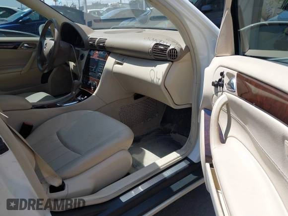 2007 Mercedes-Benz C 280 Luxury with VIN WDBRF54H67F857819, listed as a IAAI auction lot 42606564 with 65,107 mi miles and . Bid and sale history available at DreamBid. Image 5.