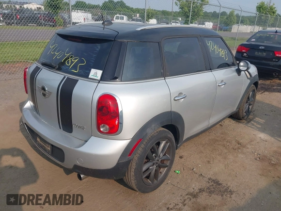 2012 MINI Countryman с VIN WMWZB3C5XCWM30143, выставлен на аукционе IAAI как лот 42404893 с пробегом 143 836 миль миль и . История ставок и продаж доступна на DreamBid. Изображение 4.
