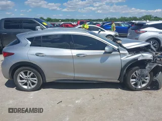 2017 Infiniti QX30 Premium с VIN SJKCH5CP1HA025374, выставлен на аукционе IAAI как лот 42251690 с пробегом 96 737 миль миль и . История ставок и продаж доступна на DreamBid. Изображение 14.