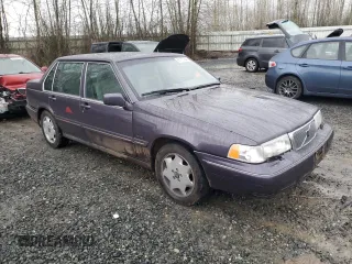 1995 Volvo 960 z VIN YV1KS9616S1059956, wystawiony jako Copart lot #86760234 z przebiegiem 137 261 mil mil oraz Szkody całkowita. Historia ofert i sprzedaży dostępna na DreamBid. Obrazek 4.