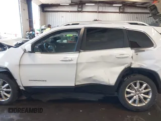 2014 Jeep Cherokee Limited с VIN 1C4PJMDS5EW211391, выставлен на аукционе IAAI как лот 42451674 с пробегом 117 354 миль миль и . История ставок и продаж доступна на DreamBid. Изображение 15.