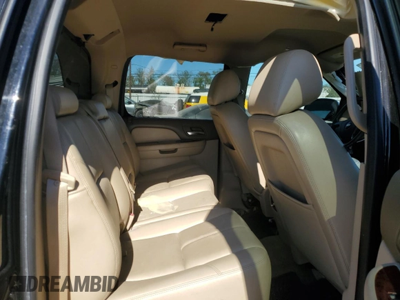 2013 Chevrolet Avalanche LT with VIN 3GNMCFE02DG344524, listed as a Copart auction lot 81173154 with 199,558 mi miles and Salvage Title. Bid and sale history available at DreamBid. Image 10.