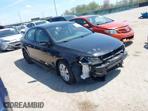 2012 Volkswagen Jetta SE z VIN 3VWDP7AJ2CM351066, wystawiony jako IAAI lot #42091019 z przebiegiem 108 748 mil mil oraz . Historia ofert i sprzedaży dostępna na DreamBid. Obrazek 1.