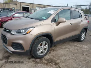 2018 Chevrolet Trax LT with VIN 3GNCJPSB5JL302011, listed as a IAAI auction lot 42177288 with 71,553 mi miles and . Bid and sale history available at carsss.com. Image 20.