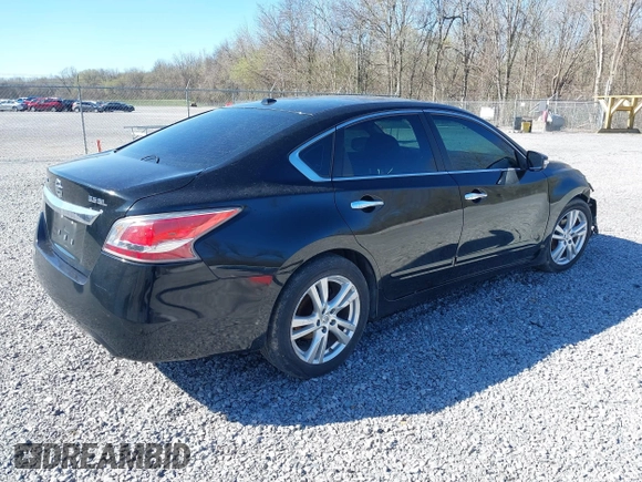 2015 Nissan Altima SL with VIN 1N4BL3AP8FC128934, listed as a IAAI auction lot 41805004 with 182,708 mi miles and . Bid and sale history available at DreamBid. Image 4.