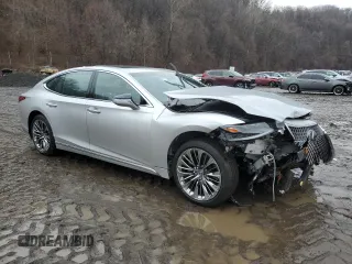 2019 Lexus LS with VIN JTHC51FF1K5007446, listed as a Copart auction lot 47107995 with 9,653 mi miles and Salvage Title. Bid and sale history available at carsss.com. Image 4.